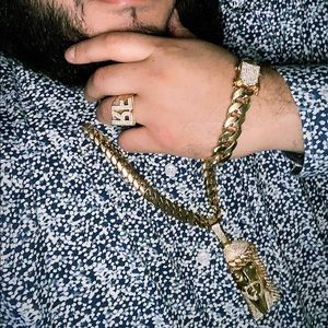 Meet your Posher, Raul